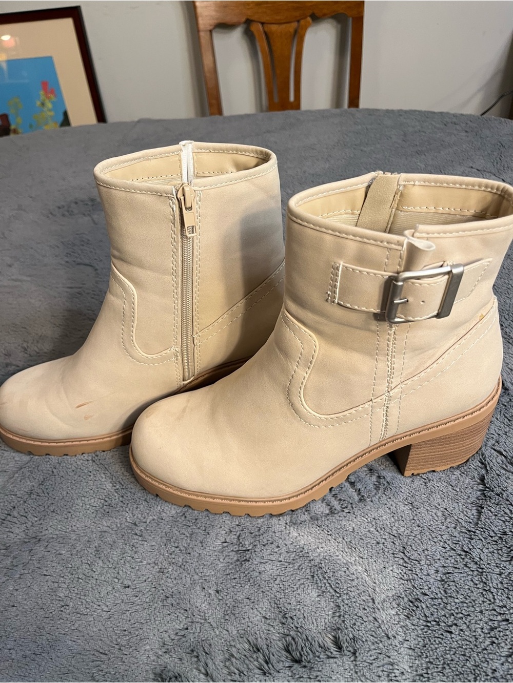 Women's Cream Ankle Boots Stylish Neutral Everyday Boot Man Made Upper Lug Sole - Picture 3 of 8